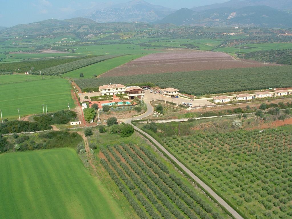Tenuta Colle Degli Ulivi Сибари Екстериор снимка